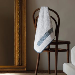 Handdukar Malone Vit:French Blue Miljö